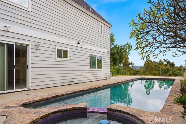 El Cajon, CA 92021,2229 Crest Drive