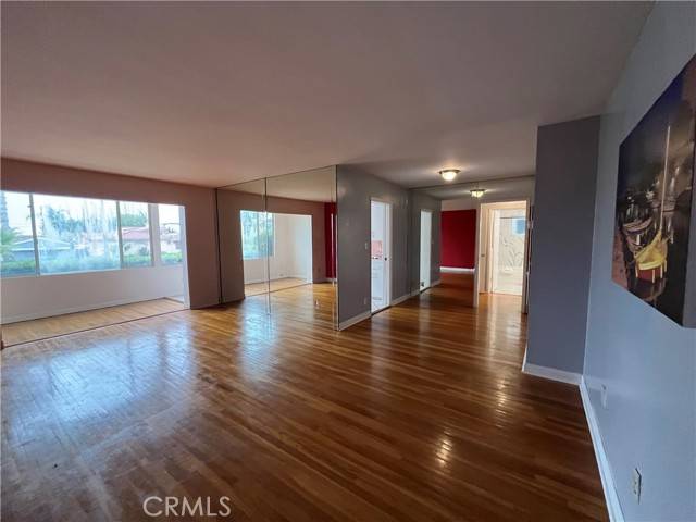 La Jolla, CA 92037,5363 La Jolla Boulevard #44