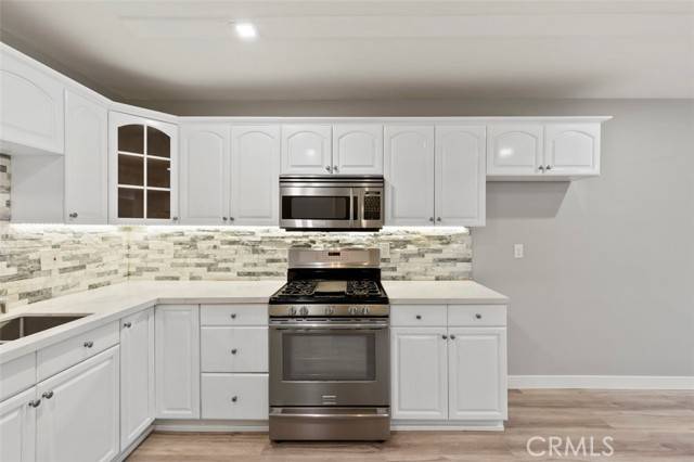 Fallbrook, CA 92028,868 E Alvarado Street #14