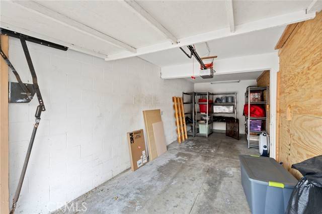 Carlsbad, CA 92009,7000 Ballena Way