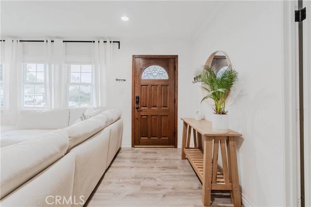Simi Valley, CA 93063,4220 Eileen Street