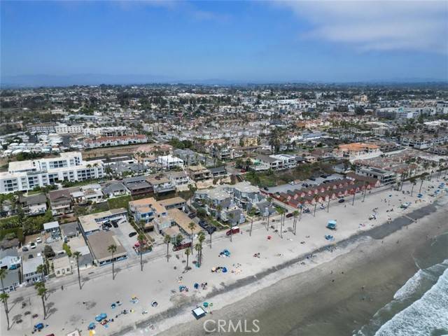 Oceanside, CA 92054,804 N The Strand #7