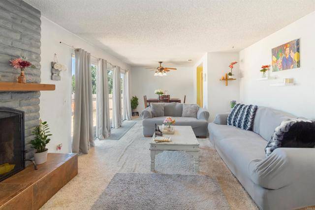 Oceanside, CA 92057,339 Via Serra