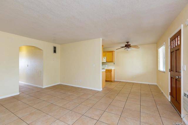 Escondido, CA 92027,2041 E Grand Avenue #44