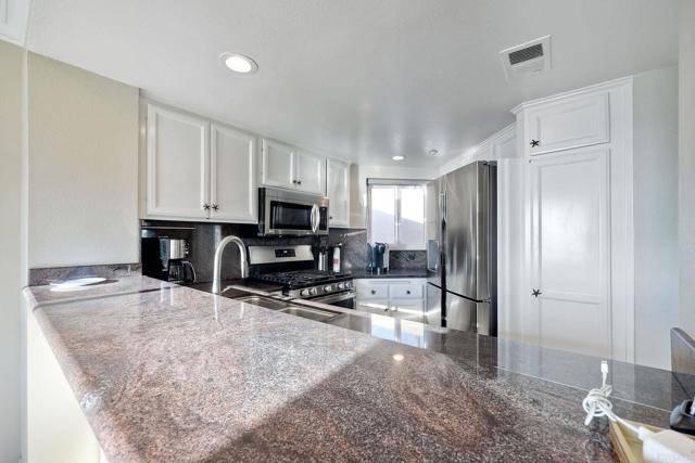 Oceanside, CA 92054,400 N The Strand #18