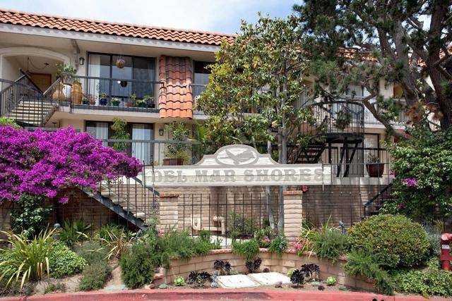 Solana Beach, CA 92075,190 Del Mar Shores Terrace #31