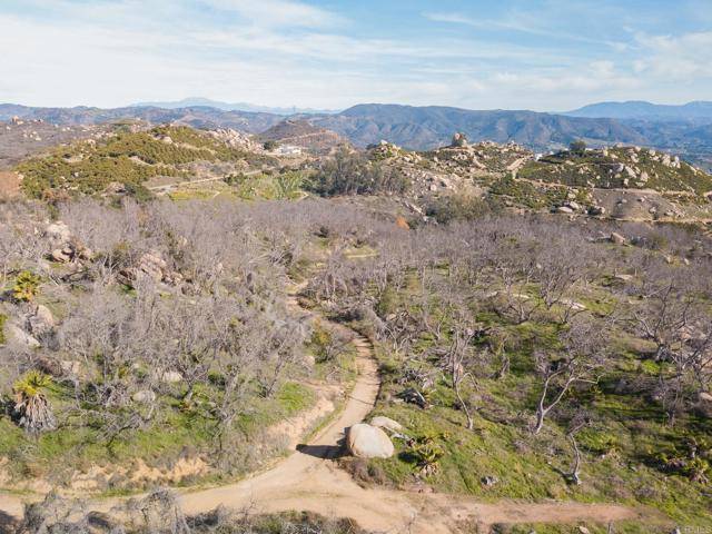 Fallbrook, CA 92028,0 Harris Truck Trail 23.47 Acres