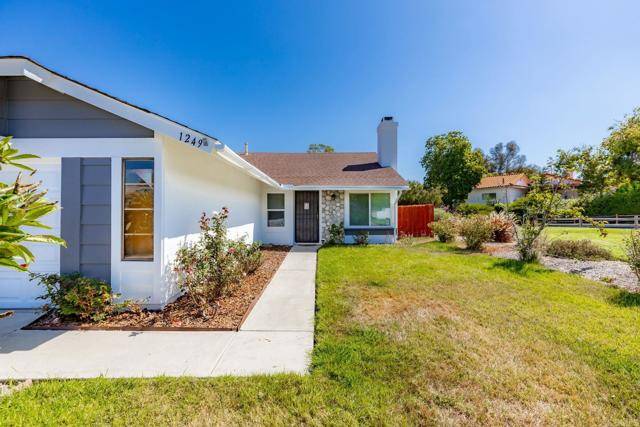 Vista, CA 92083,1249 Remington Circle