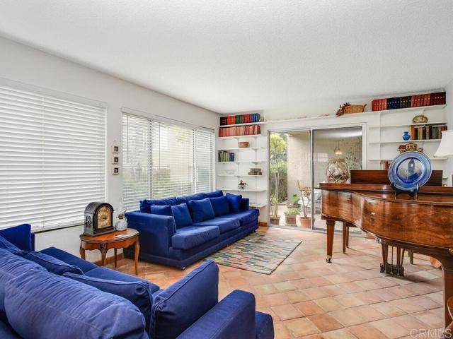 Solana Beach, CA 92075,930 Via Mil Cumbres #177