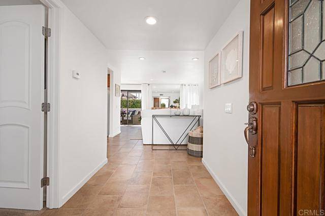 Solana Beach, CA 92075,518 Via de la Valle #D