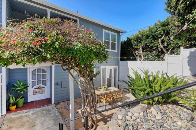 Encinitas, CA 92024,1204 Hygeia Avenue #5