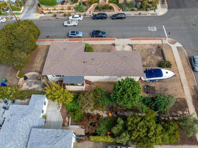 San Diego, CA 92107,1712 Froude Street