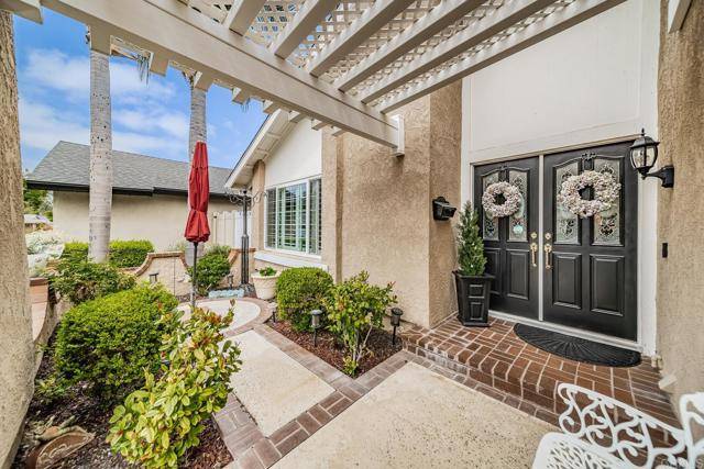 Yorba Linda, CA 92886,6005 Kingsbriar Drive