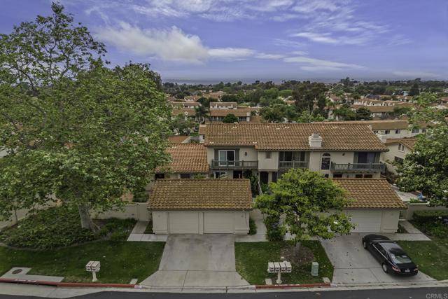 Carlsbad, CA 92011,6859 Briarwood Drive