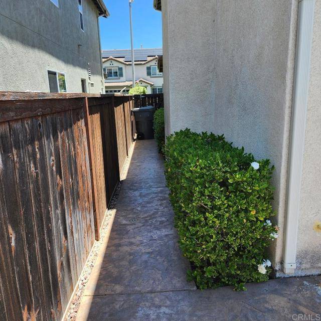 San Marcos, CA 92069,874 Via La Venta