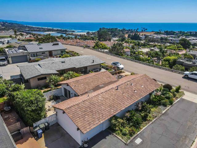 Solana Beach, CA 92075,754 W Solana Circle