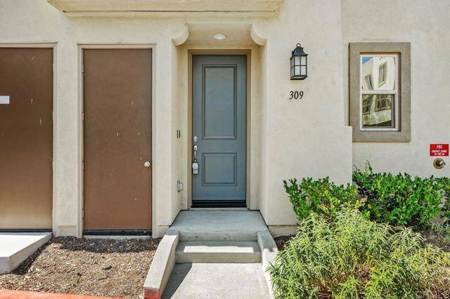 Santee, CA 92071,309 Cricket Court