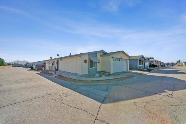 Menifee, CA 92586,27250 Murrieta #SPC 364