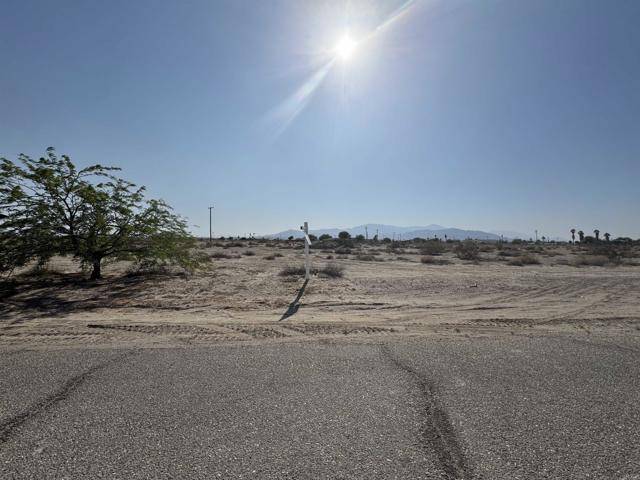 Thermal, CA 92274,2715 Sea Garden