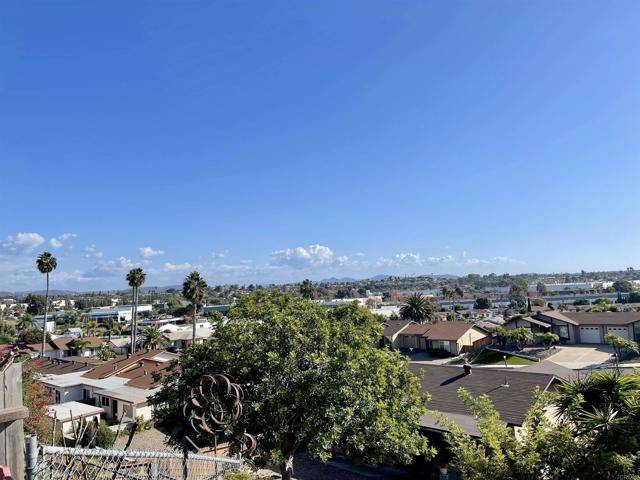 Oceanside, CA 92056,4737 Rising Glen Drive