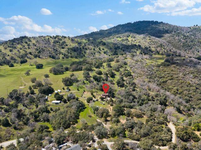 Santa Ysabel, CA 92070,27369 Bobcat Trail