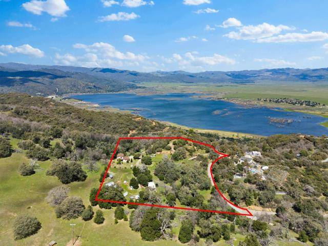 Santa Ysabel, CA 92070,27369 Bobcat Trail