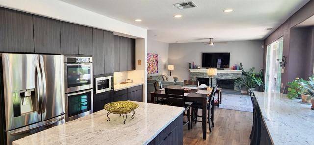 Carlsbad, CA 92009,3451 Camino Alegre