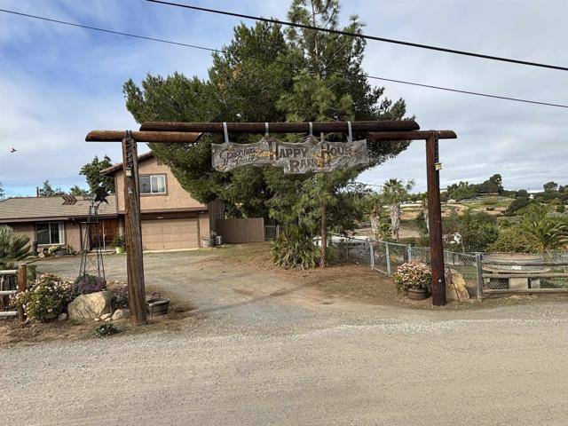 Valley Center, CA 92082,30361 Spearhead Trail