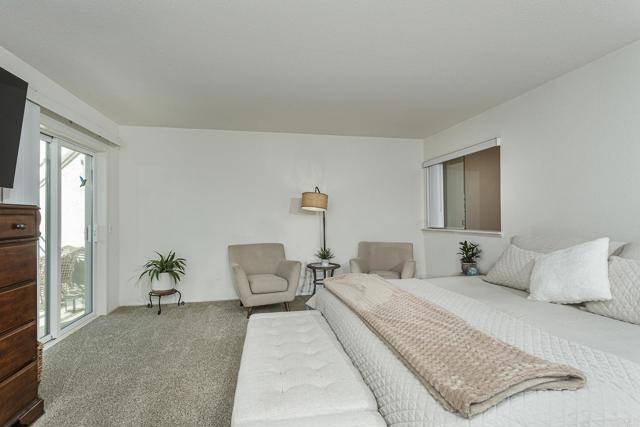 Encinitas, CA 92024,656 Westlake Street
