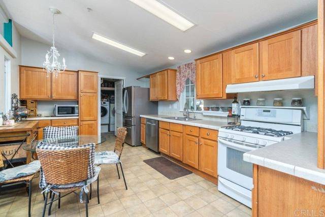 Ramona, CA 92065,14625 Mussey Grade #M-28