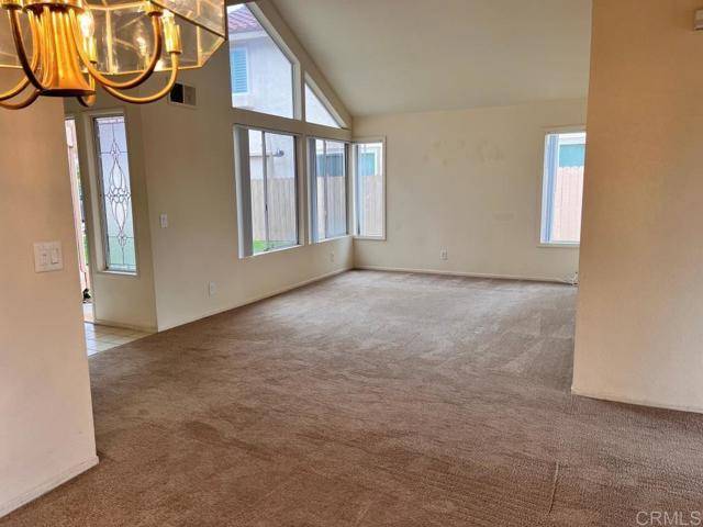 Oceanside, CA 92056,1735 Avenida Alta Mira