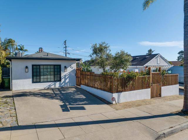Oceanside, CA 92054,909 Leonard Avenue