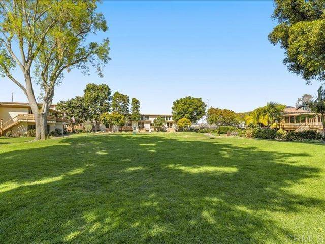 San Diego, CA 92110,4012 Valeta #295