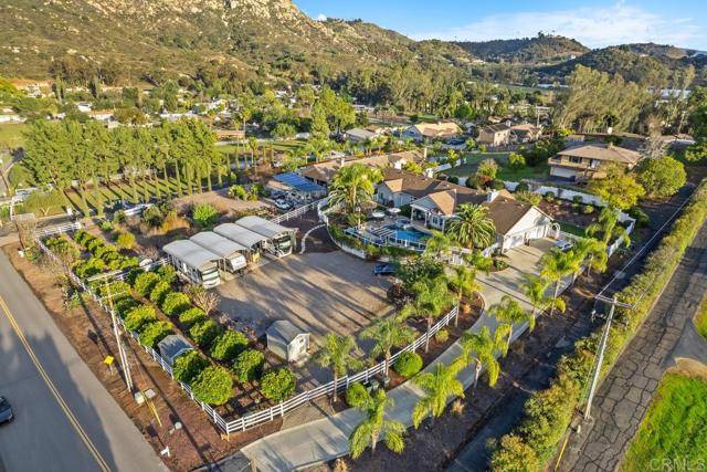 Escondido, CA 92026,913 North Avenue