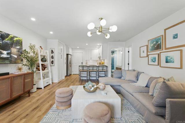 Del Mar, CA 92014,1562 Camino del Mar #639