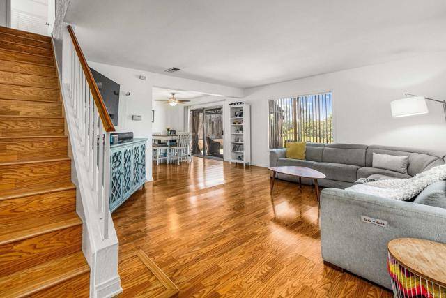 Escondido, CA 92026,1104 Rachel Circle