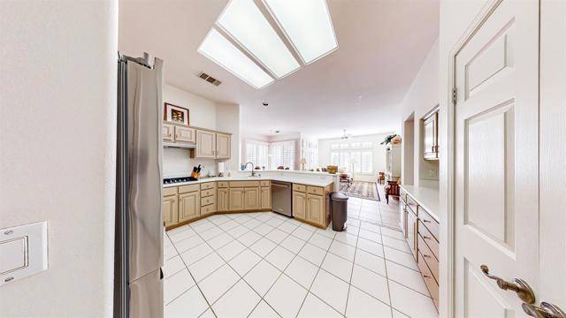 Palm Desert, CA 92211,78907 Fountain Hills Drive