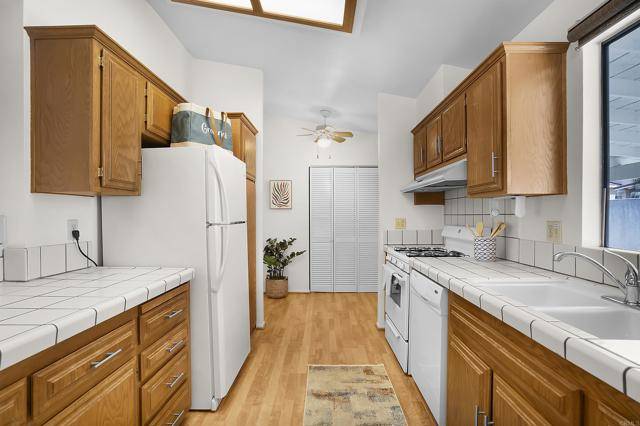 San Marcos, CA 92078,2010 W San Marcos Boulevard #17