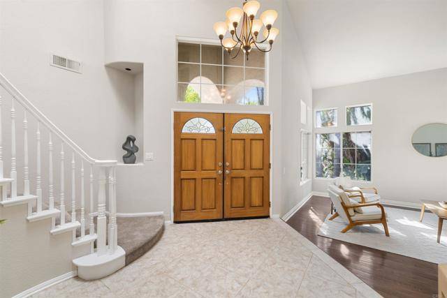Oceanside, CA 92057,1366 Via Cibola