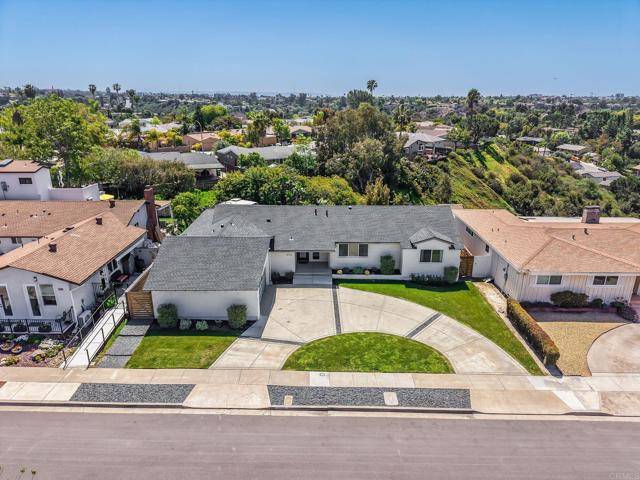 San Diego, CA 92115,5173 Walsh Way