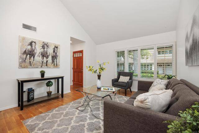 Solana Beach, CA 92075,473 Bay Meadows Way