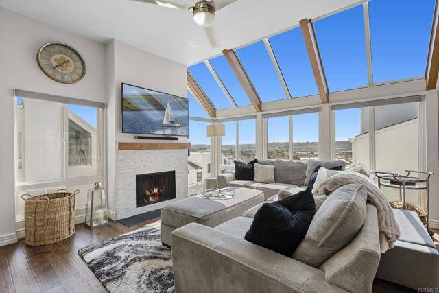 Solana Beach, CA 92075,351 Shoemaker Lane