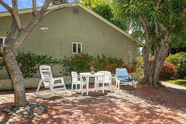 Vista, CA 92083,801 W Vista Way