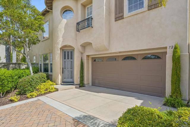 Carlsbad, CA 92011,7256 Surfbird Circle
