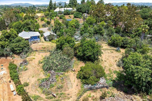 Fallbrook, CA 92028,2163 Gracey Lane