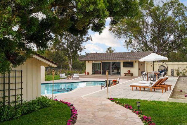 Rancho Santa Fe, CA 92067,5306 Linea Del Cielo