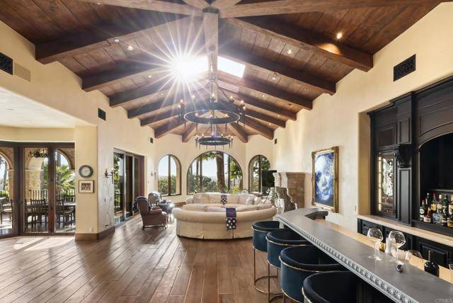 Rancho Santa Fe, CA 92067,18127 Via Roswitha