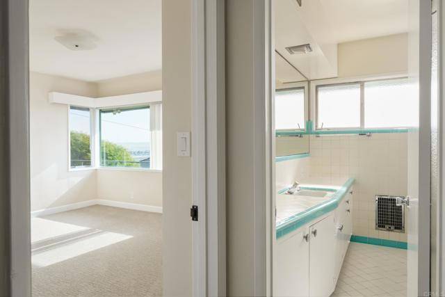 San Diego, CA 92103,1333 W Walnut Avenue