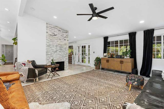 Escondido, CA 92026,159 La Lomita Drive