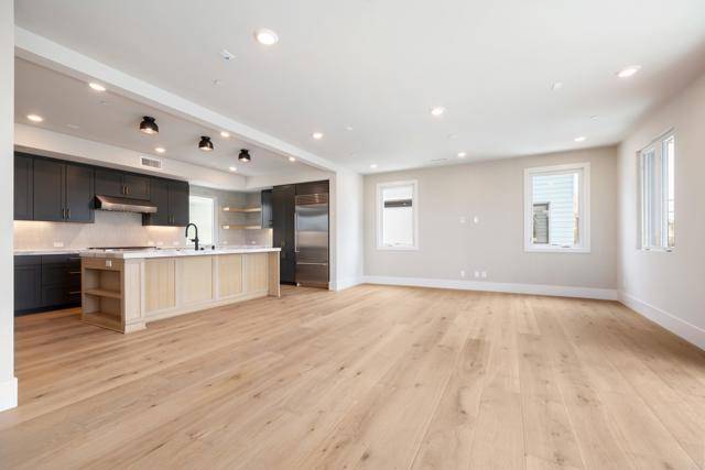 Carlsbad, CA 92008,3570 Garfield Street